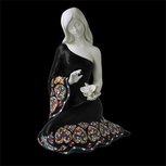Goebel - Nadal | Decoratief beeld / figuur Elegance with Flower | Polyresin - 30cm