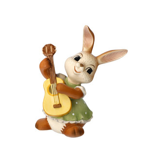 Goebel - P&acirc;ques | Image d&eacute;corative / figure Haas Bunny girl - son de guitare | Poterie - 15cm