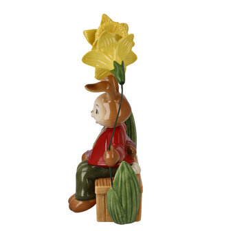 Goebel - Pasen | Decoratief beeld / figuur Haas Onze kleine wereld | Aardewerk - 18cm - Paashaas - 2024