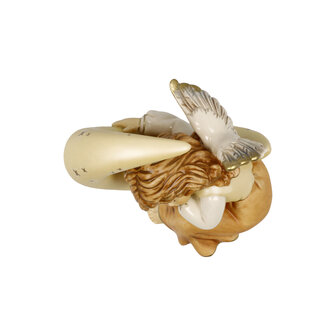 Goebel - Kerst | Decoratief beeld Engel Kleine droomreis | Aardewerk - 9cm - 2025