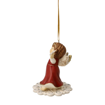 Goebel - Kerst | Kersthanger Engel Winterplezier rood | Aardewerk - 7cm - 2025