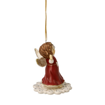 Goebel - Kerst | Kersthanger Engel Winterplezier rood | Aardewerk - 7cm - 2025