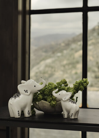 Goebel - Elephant | Decoratief beeld Roho | Porselein - 16cm - olifant - met kristal