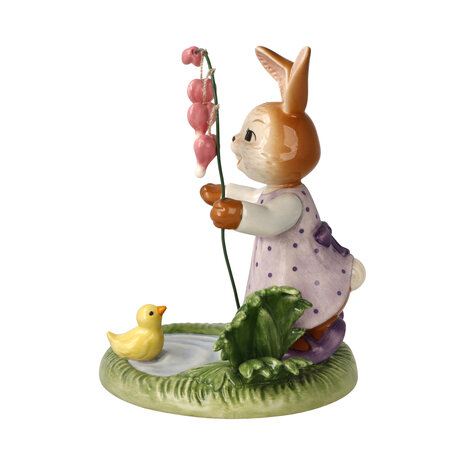 Goebel - Pasen | Decoratief beeld Haas Bloei is een wonder | Aardewerk - 13cm - Paashaas - 2026