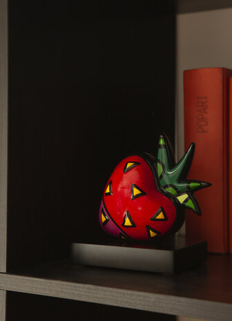 Goebel - Romero Britto | Decoratief beeld Strawberry | Porselein - Pop Art - 15cm