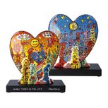 Goebel - James Rizzi | Decoratief beeld / figuur Heart times in the City | Porselein - 23cm Goebel - James Rizzi | Decoratief beeld / figuur Heart times in the City | Porselein - 23cm
