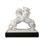 Goebel - Studio 8 | Decoratief beeld / figuur Paarden | Porselein - 32cm Goebel - Studio 8 | Decoratief beeld / figuur Paarden | Porselein - 32cm