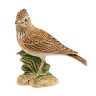 Goebel - Vogels | Decoratief beeld / figuur Vogel van het jaar 2019 - veldleeuwerik | Porselein, 14cm